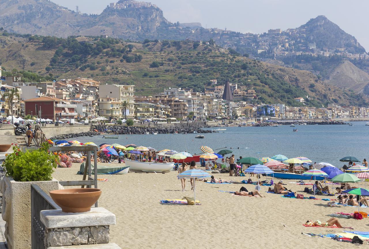 Casa Martina Apartment Giardini Naxos Exterior photo